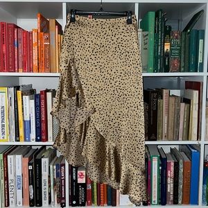 Cheetah print high low skirt M